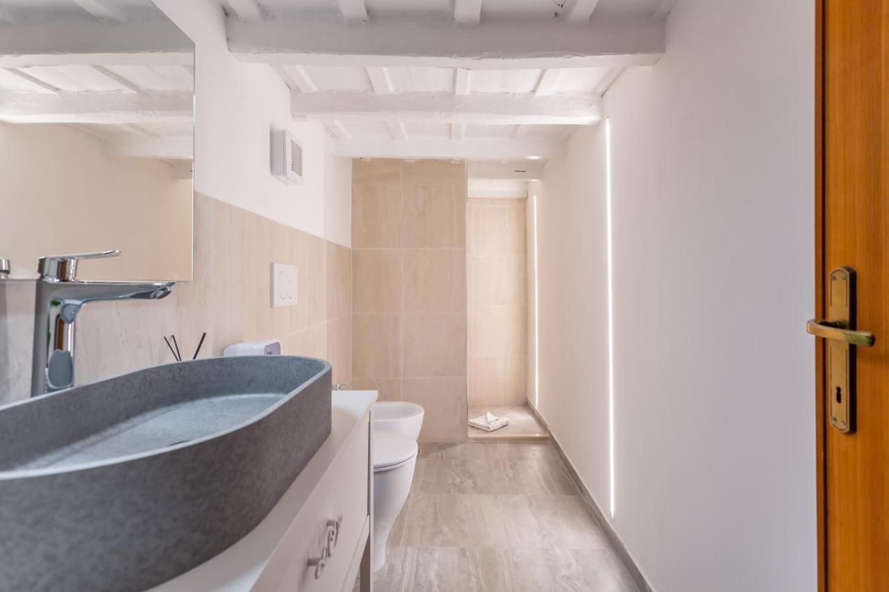 Appartamento Trastevere San Calisto 3 Bdr